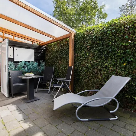 Luxe With Outside Jacuzzi&sauna