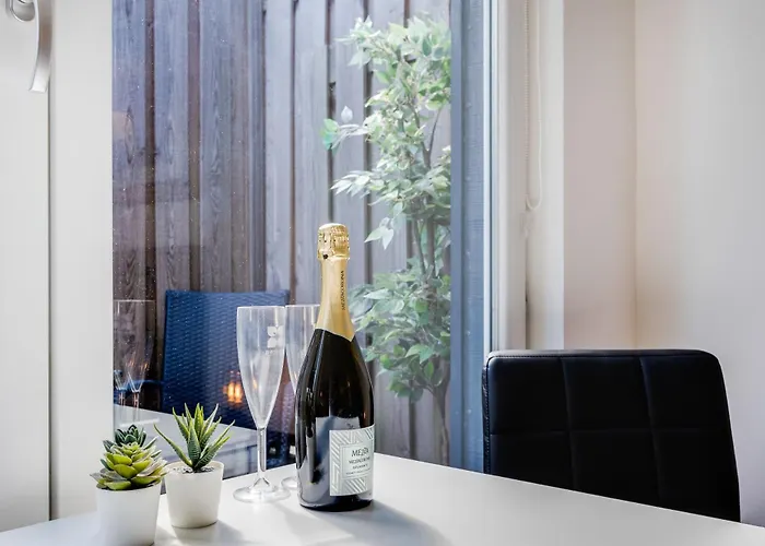 公寓 Luxe Wellness With Jacuzzi And Sauna