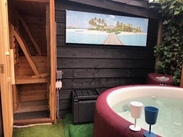 公寓 Luxe Wellness With Jacuzzi And Sauna *