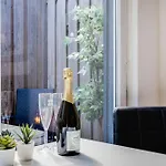 Lägenhet Luxe Wellness With Jacuzzi And Sauna