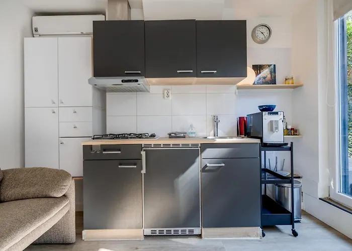 Apartment Luxe Wellness With Jacuzzi And Sauna Apeldoorn